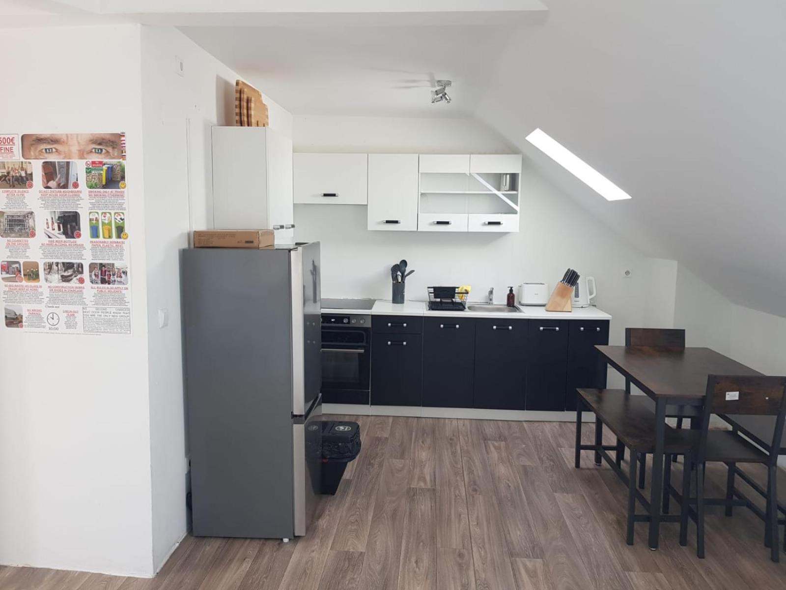 Apartments Fuer Monteure - Хейльбронн Экстерьер фото